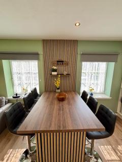 The Wheel House - Private Front door and Free Parking - Edinburgh - 6