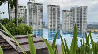 Revo, Aurora-Pavilion 22 - Kuala Lumpur - 5