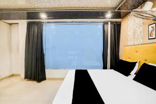 Hotel O Dev Inn - Jāmb - 2