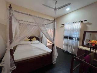 Villa Spice Lagoon - Hyderabad - 8
