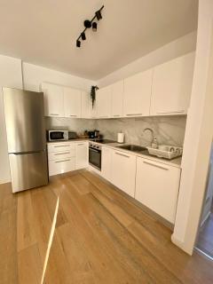 Stylish One-Bedroom in Engomi - Engomi - 2