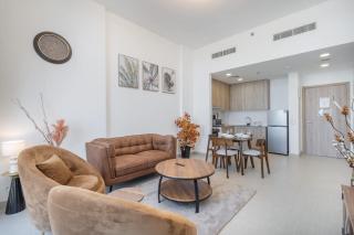 Stunning 1 BR with Pool View in Rawda Apartments - Dubai - 3