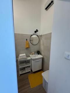 Apartments Karuza Center of old town Vis - Vis - 8