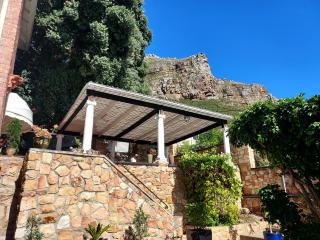 Penrose House Ocean View Villa - Muizenberg - 4