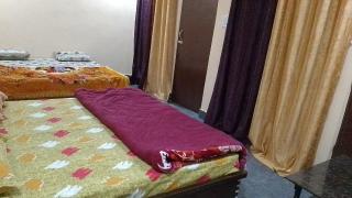 GM Guest House - Jāmb - 1