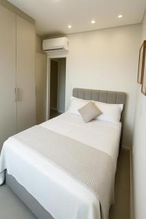 Apartamento com Varanda Gourmet a 400 m Meia Praia - Itapema - 6
