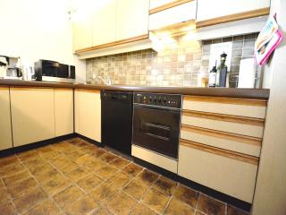 Apartment near Sailing Club with Sea Views - 7