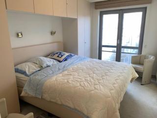 Apartment in Belgium with Side Sea View - 9