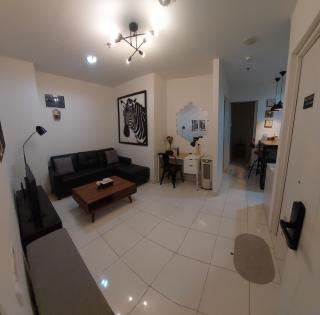 Sentul Tower Apartment by SenKubz - 4