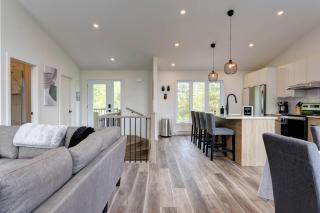 Chalet Aube with Spa, Beach & Lake - Chertsey - 3