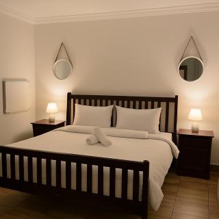Ultra-Modern 3-Bedroom Apartment with Garden, Braai and Pool in an Exclusive Secure Estate - Roodepoort - 7