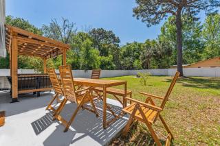 Crystal River Retreat Sleeps 8 5 min to Boat Ramp - Crystal River - 8
