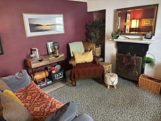 Loch Ness village cottage for 2 with free parking & pets welcome - 8