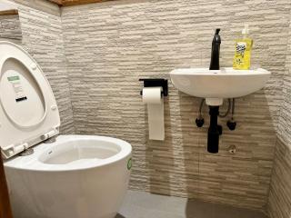 3 bed 3 bath with pool and gym in Masaki - Dar es Salaam - 3