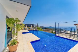 4 Bedroom Sea View Villa in Kalkan - Kaş - 4