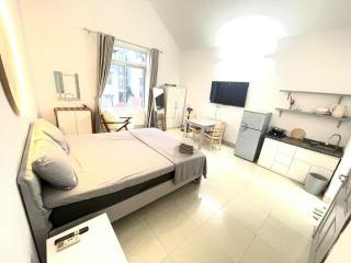 1352 BR Apt Chilling close Ho Tay full sunlight - Hanoi - 8