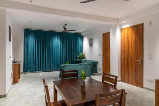 The Modern Manor Kasauli I AC I Near Toy Train station I Restaurant I Self cooking also available - 4