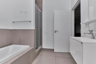 Self catering 2 bed apartment Sandton - Joanesburgo - 3