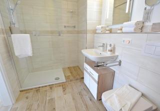 Modernes und stilvolles 2-Zimmer-Wohlfühlappartement im Kurgebiet - Bad Kreuznach - 3