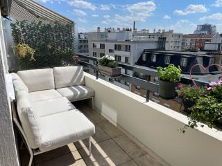 Home F8 - Terrace Paris's view, Eiffel Tower area - París - 9