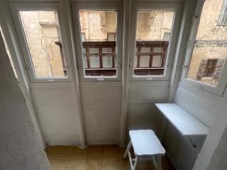 300 years old Maisonette in Beautiful Stairs - La Valletta - 1