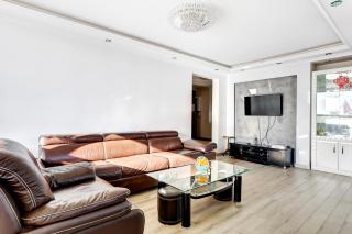 100m2, Appartement Moderne et Luxueux 6 personnes - Bagnolet - 0