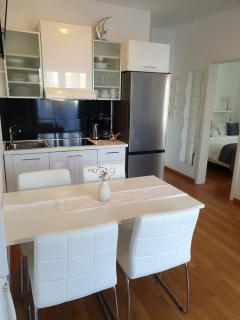 Apartments Marti - Murter - 3