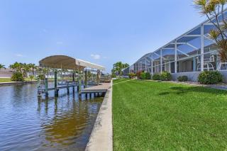 Heated Pool, Gulf Access & Dock, Pet Friendly - Villa Canal Breeze - Roelens - Cape Coral - 5