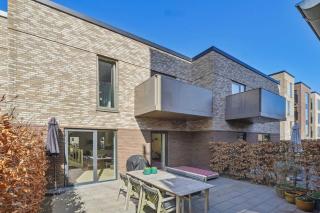 Nimastay - Modern Family Townhouse in Charming Risskov - Risskov - 1