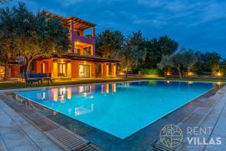 Mariza Luxury Villa With Pool by goutos properties - 8
