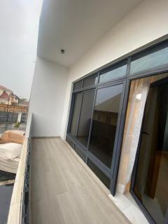 Palatial lodge by Perinni Homes - 3