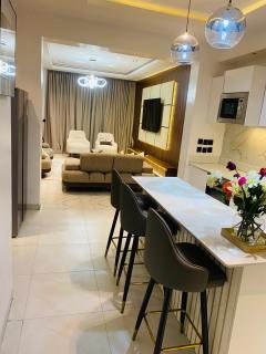 Palatial lodge by Perinni Homes - 0