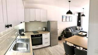 Apartment Matisse - Varna - 0