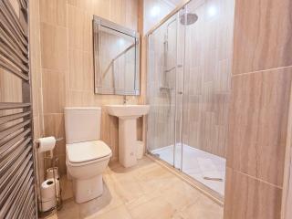Delightful 4 bedroom family home in Newington - Craigmillar Park - Edinburgh - 7