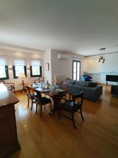 ISLAND Time Deluxe Apartment Downtown 3 floors - Chios - 6