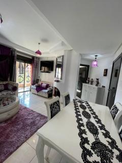 Cosy Apartment Stay With 5 Pools - Marrakech - 4