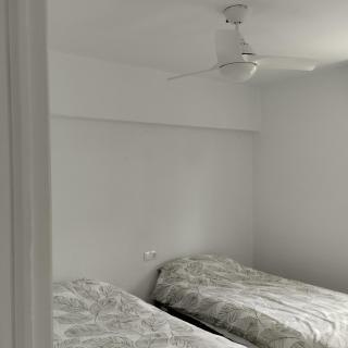 Burrianna Beach Apartment - 9