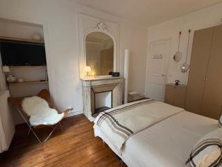 Comme une maison à deux pas de l'Arc de Triomphe - París - 4