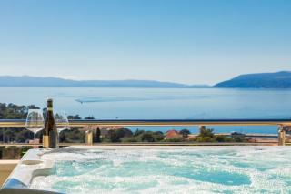 Luxury penthouse with jacuzzi, panoramic view - Makarska - 4