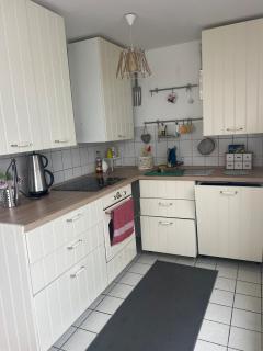 Stuttgart Fellbach-500 meter entfernt von Bahnhof - 7