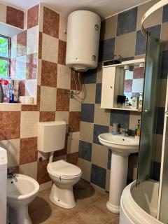 Lipovac guest house - - 9