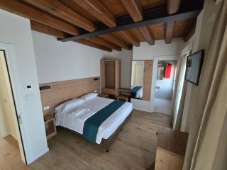 AL Borgo - - 8