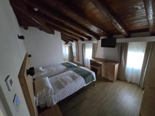 AL Borgo - - 5