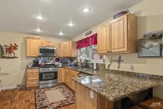King Cabin -Full Kitchen + Laundry Kenai Retreat - 3