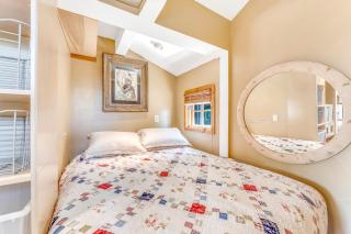 Quaint Carmel - Bungalow Close to Beach - Carmel - 7