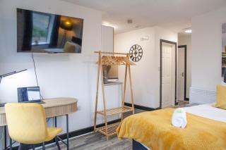 Cosy Central Derby Studio, Ideal For Business Professionals & Weekend Stays - Derby - 2