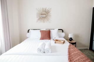 Villa 3BR Katiya Vacation House - Beran-kidul - 2