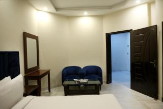 Royalton Inn LIBERTY - Lahore - 1