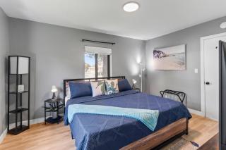 Comfort Meets Calm Ideal for a Restful Escape - Hallandale Beach - 9