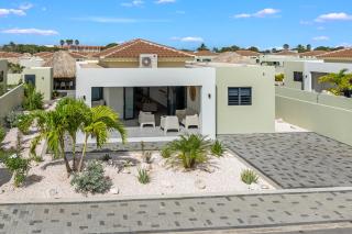 Casa Bon Bida met privezwembad, Mambo Beach - Willemstad - 0